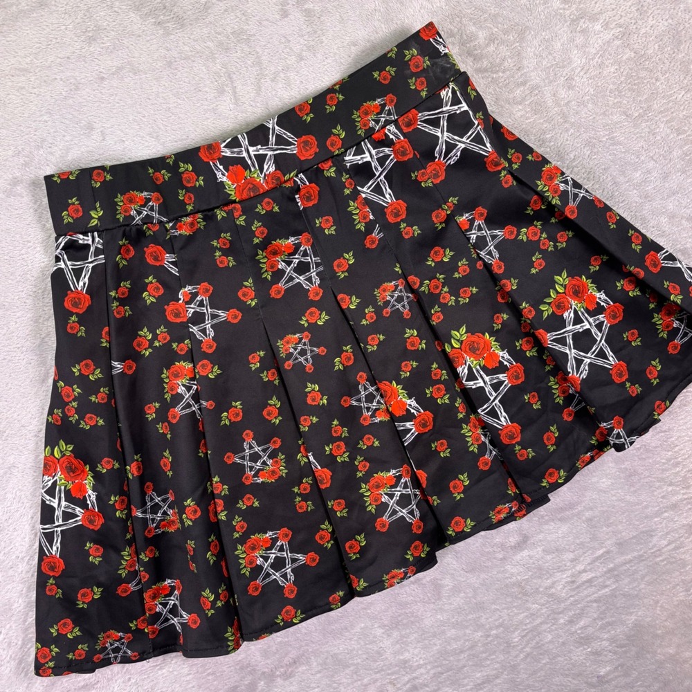 Body Rage Women Skirt Size Large Black Red Pentagram Rose Pleated Gothic Mini